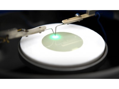 【晶圓測溫系統(tǒng)】是一種在半導(dǎo)體制造過程中使用的關(guān)鍵技術(shù)