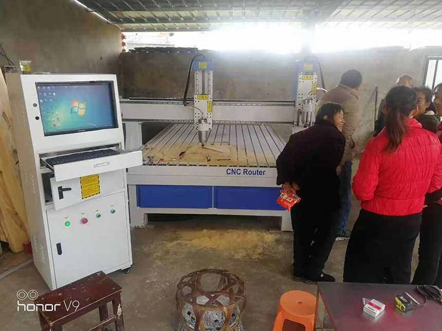 陜西漢中1825木工雕刻機(jī)(圖3)